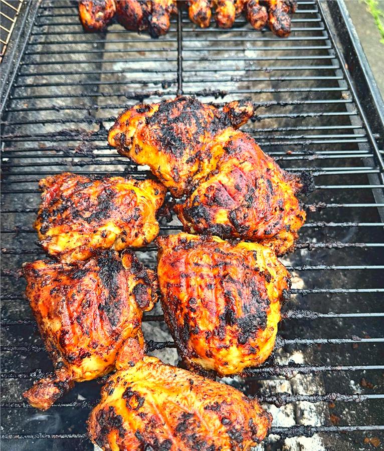 Flame-grilled chicken thighs